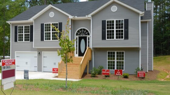 Recent Developments in U.S. Mortgage Rates and Home Sales: